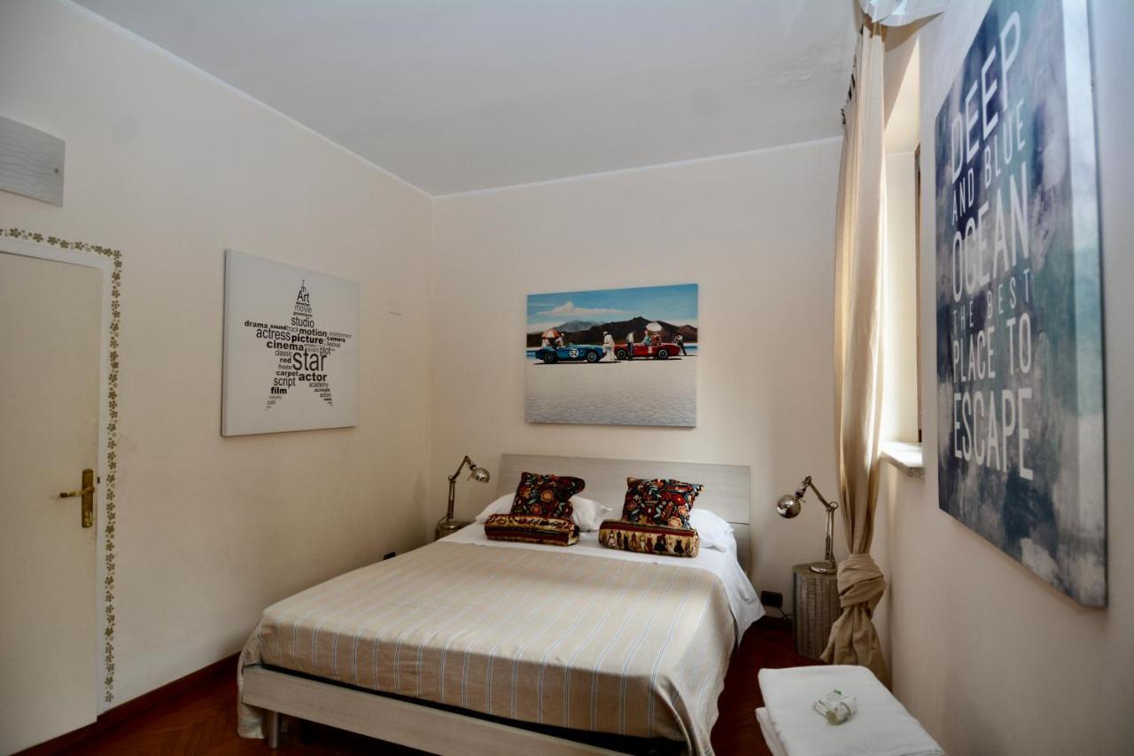 Piazza Navona Corner Apartment *